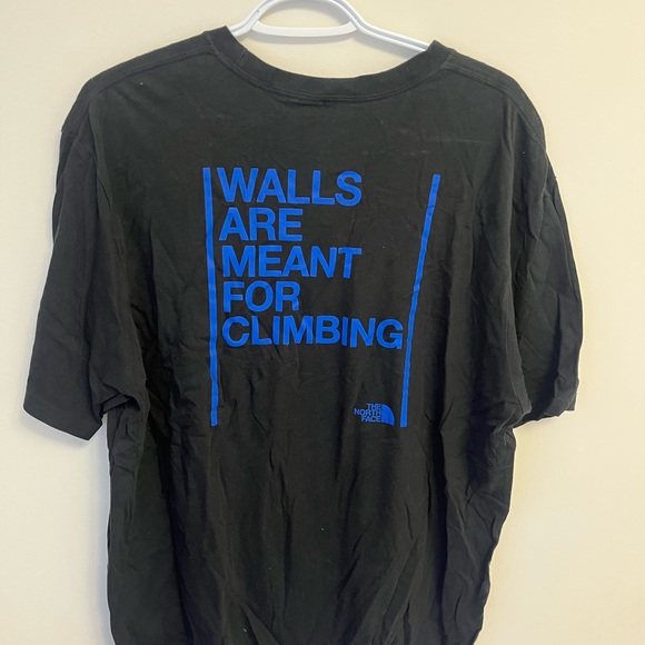 The north face tee - Picture 3 of 3